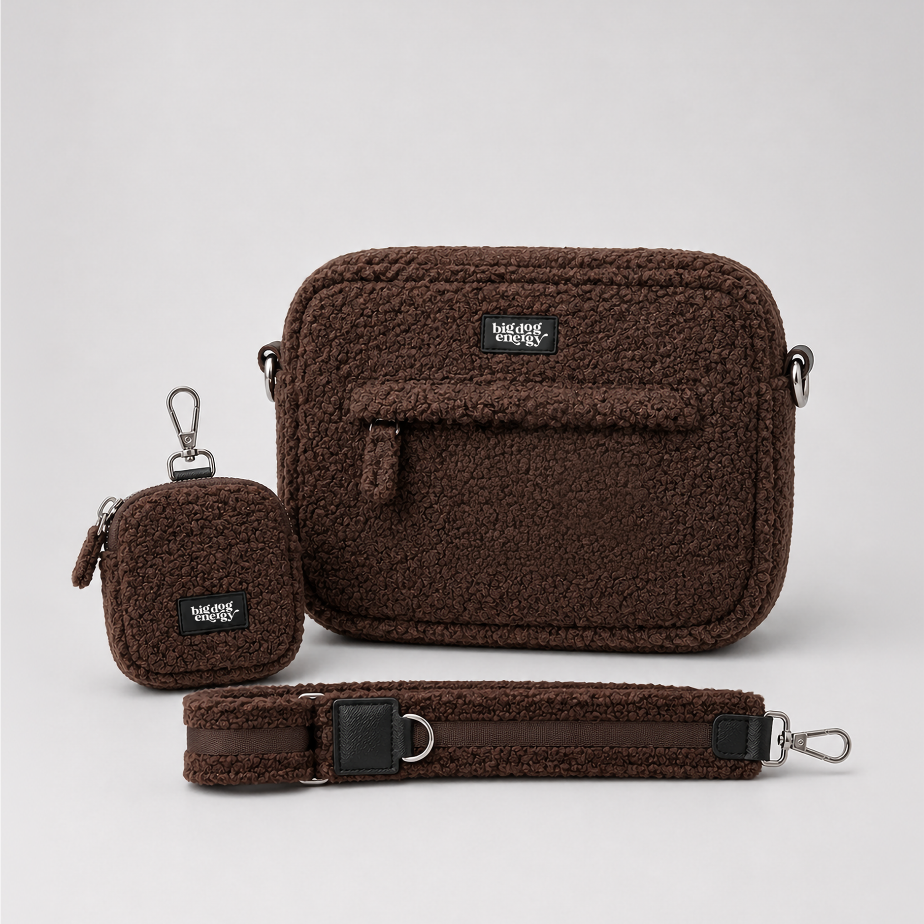 Bag_Teddy-Mocha_Packshot-Profile-Dissasembled_3x4_2500px_72dpi_BDE.webp
